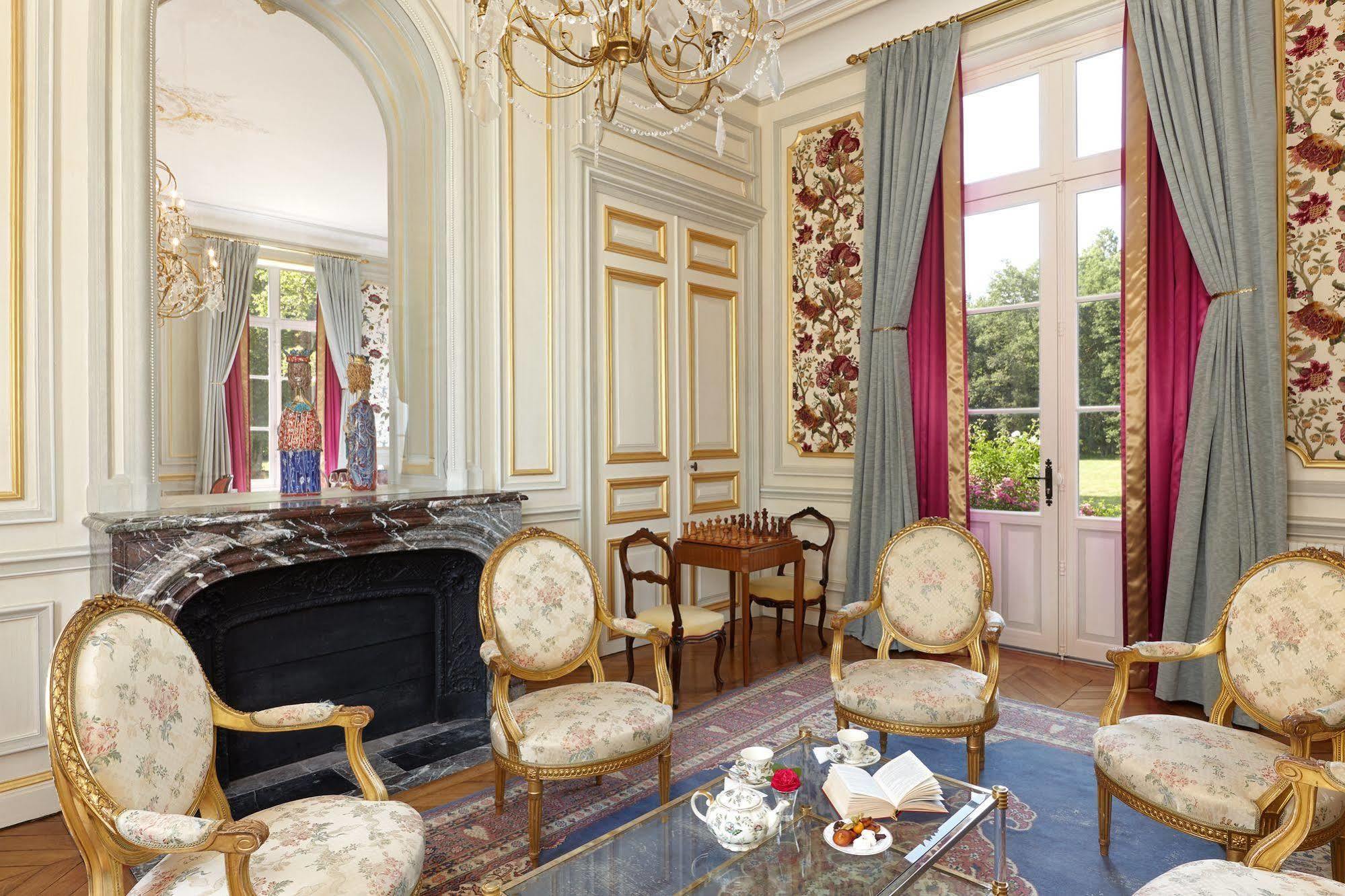 Chateau Du Breuil シュヴェルニー エクステリア 写真